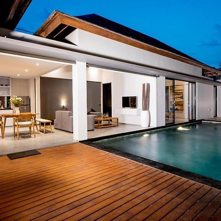 Villa Dedayuh Seminyak Eksteriør billede
